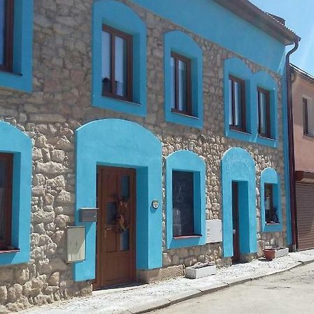 Penzion L'Isola Kunžak Exterior foto