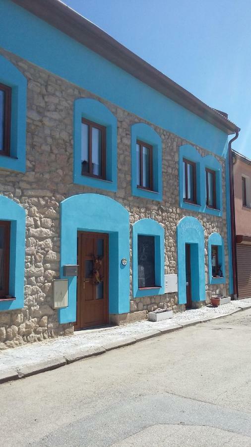 Penzion L'Isola Kunžak Exterior foto